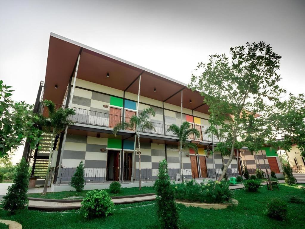 Baan Pran Boutique