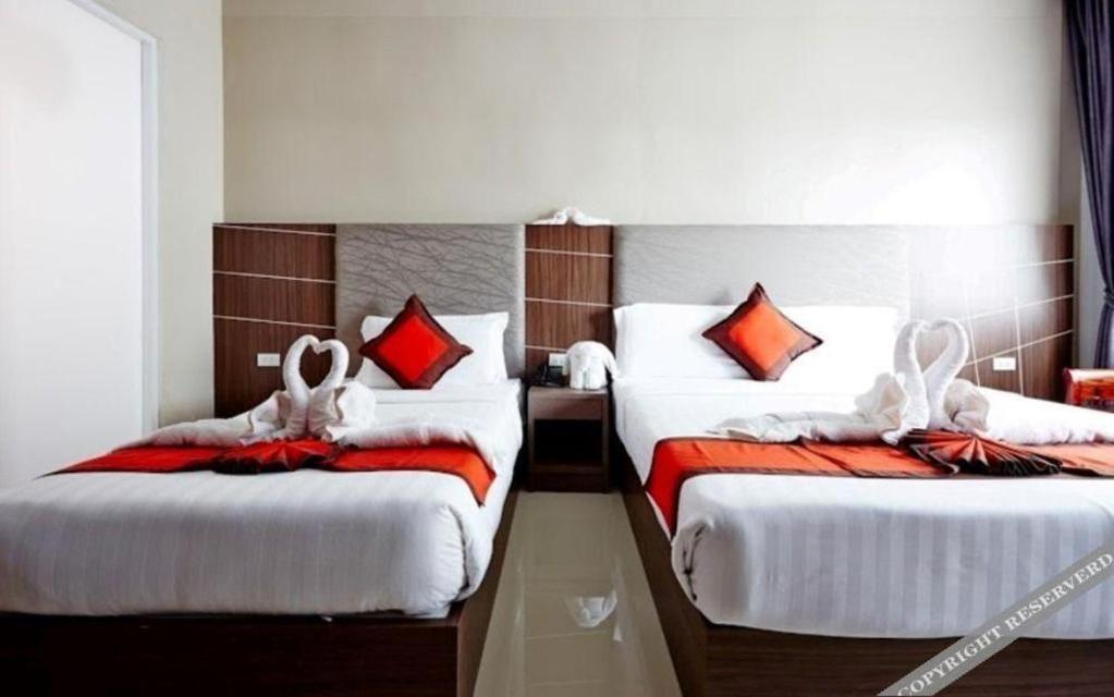 Ease Jomtien Hotel 3*