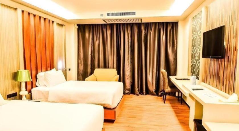Alvarez Hotel 4*