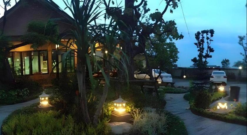 Resort Med Korat 3*