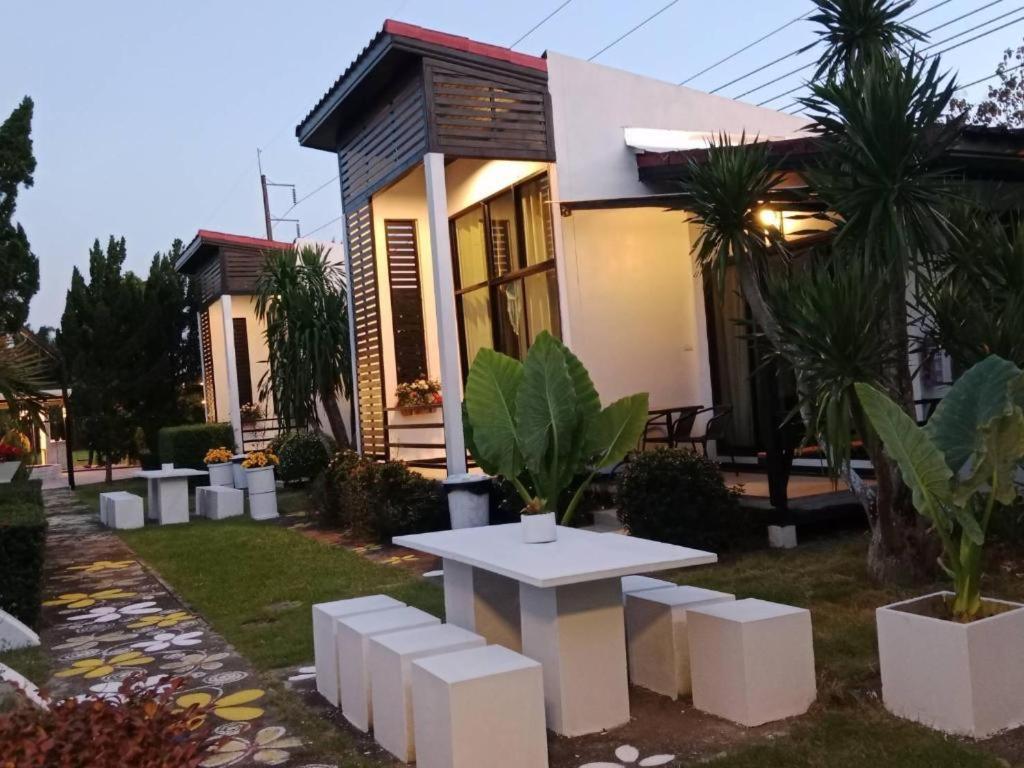 Resort Sweet Garden Home Resort