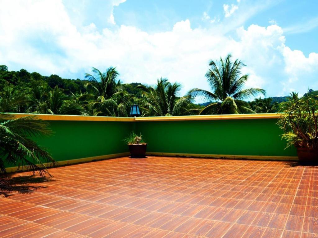 Sairougn Seaview Hotel