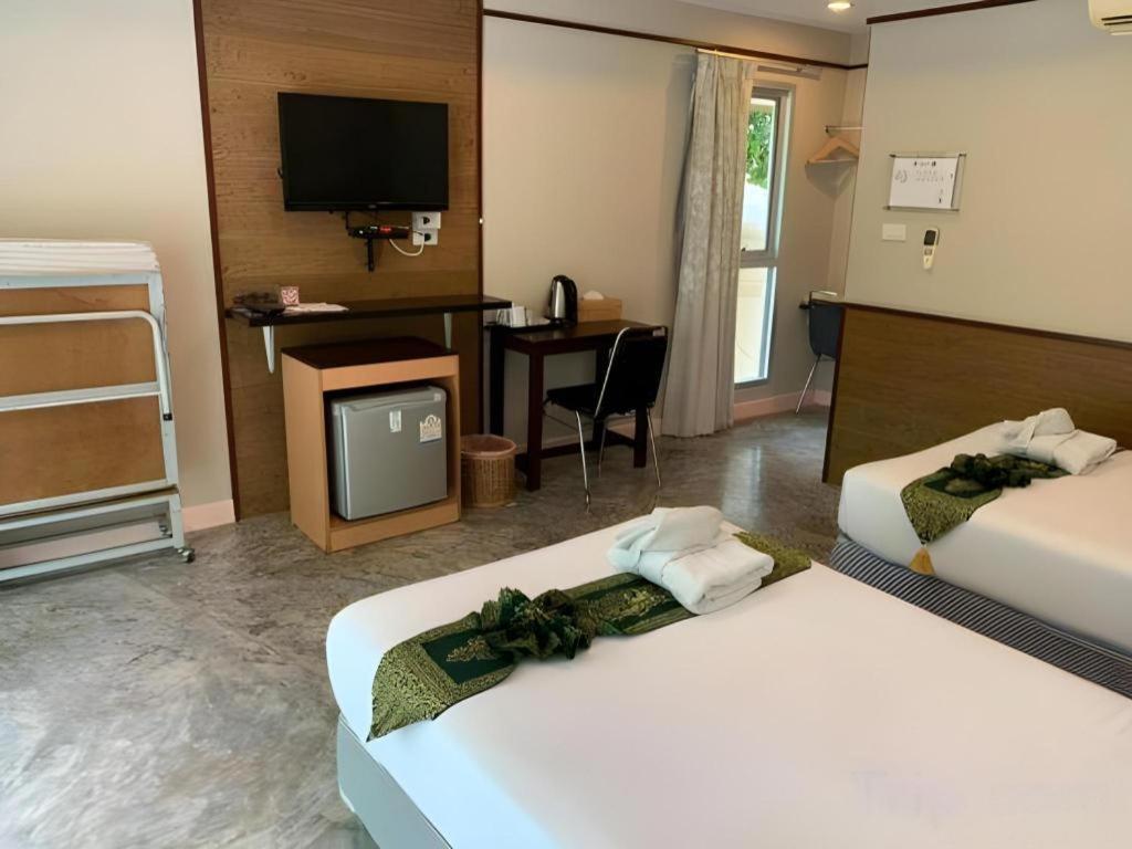 Nopparat Garden 3*