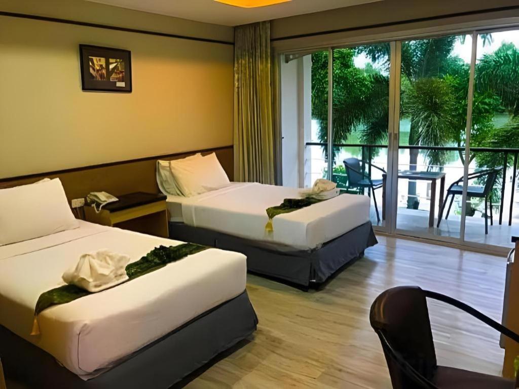 Nopparat Garden Samut Songkhram
