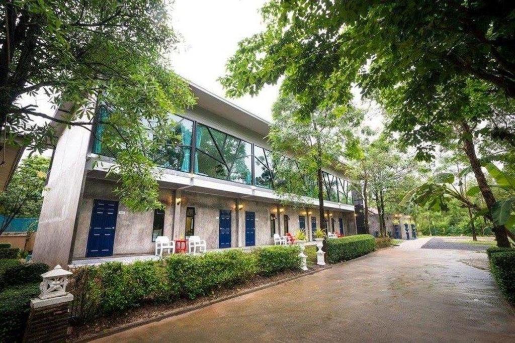 The Forest 3* Nakhon Nayok