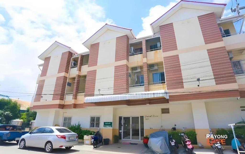 Hotel Place 2*