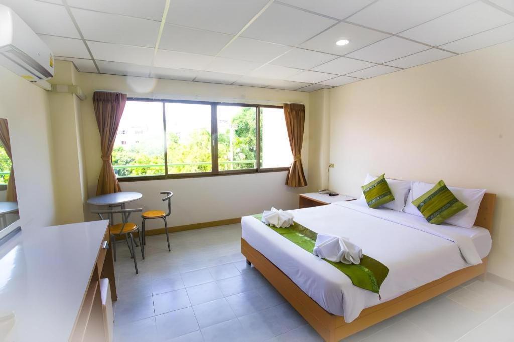 Place Hotel Rayong