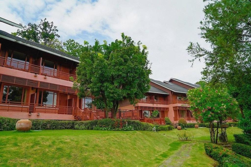 Valley Garden Resort 3*