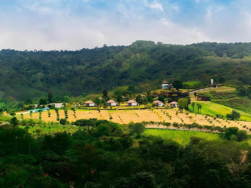 Chantara Valley Resort 3*