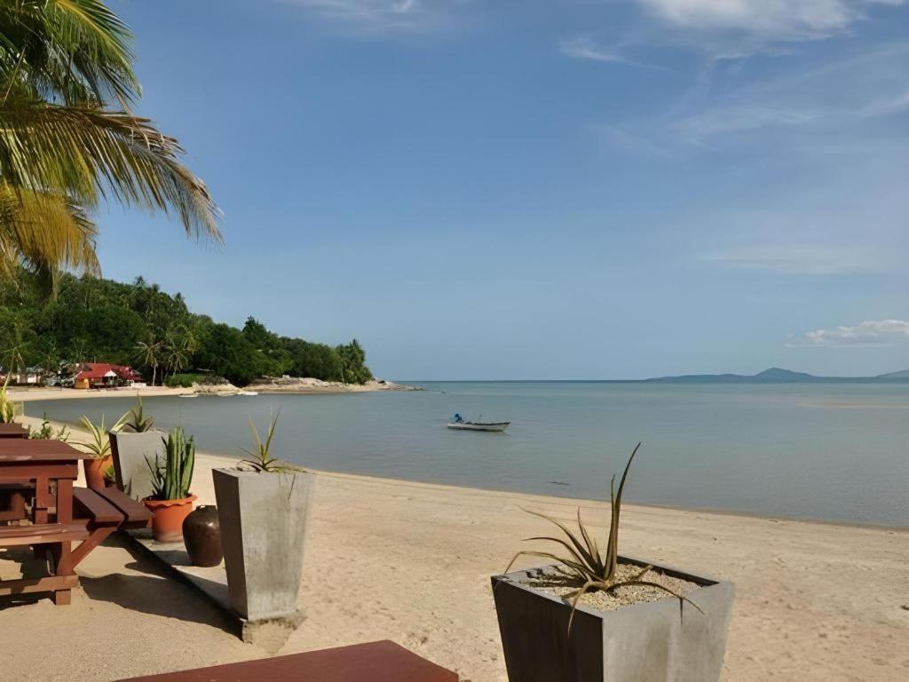 Phangan Rainbow Resort 2*