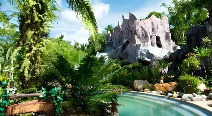 Nattha Waree Hot Spring And Resort Ban Nua Khlong