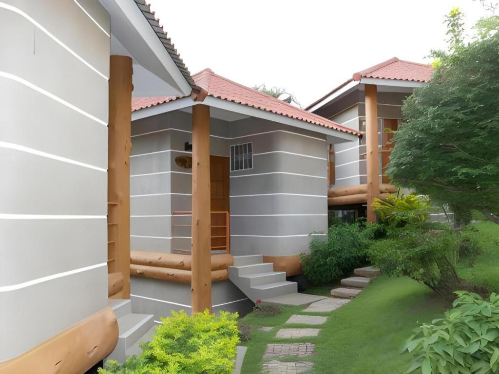 Resort Phucome 3*