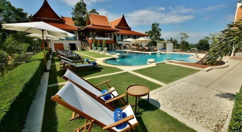Resort Baan Souchada & 5*