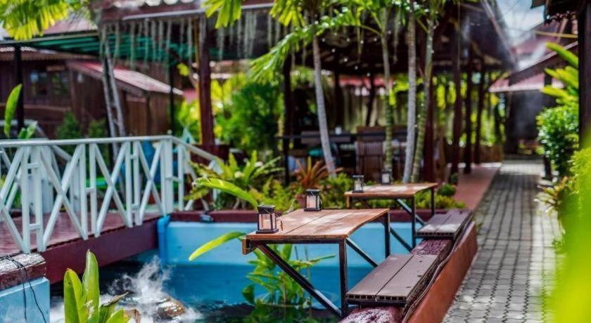 Resort Dang Ky Ploen Tharnnam 2*