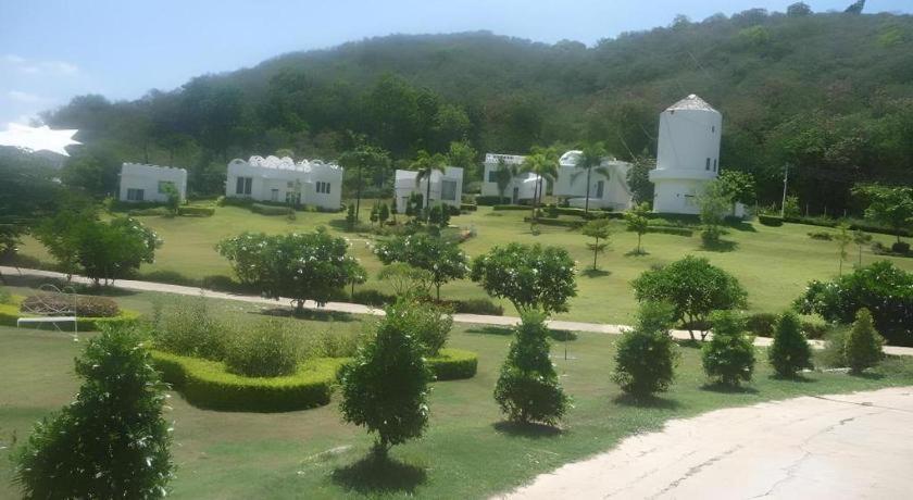 The Buda Muaklek