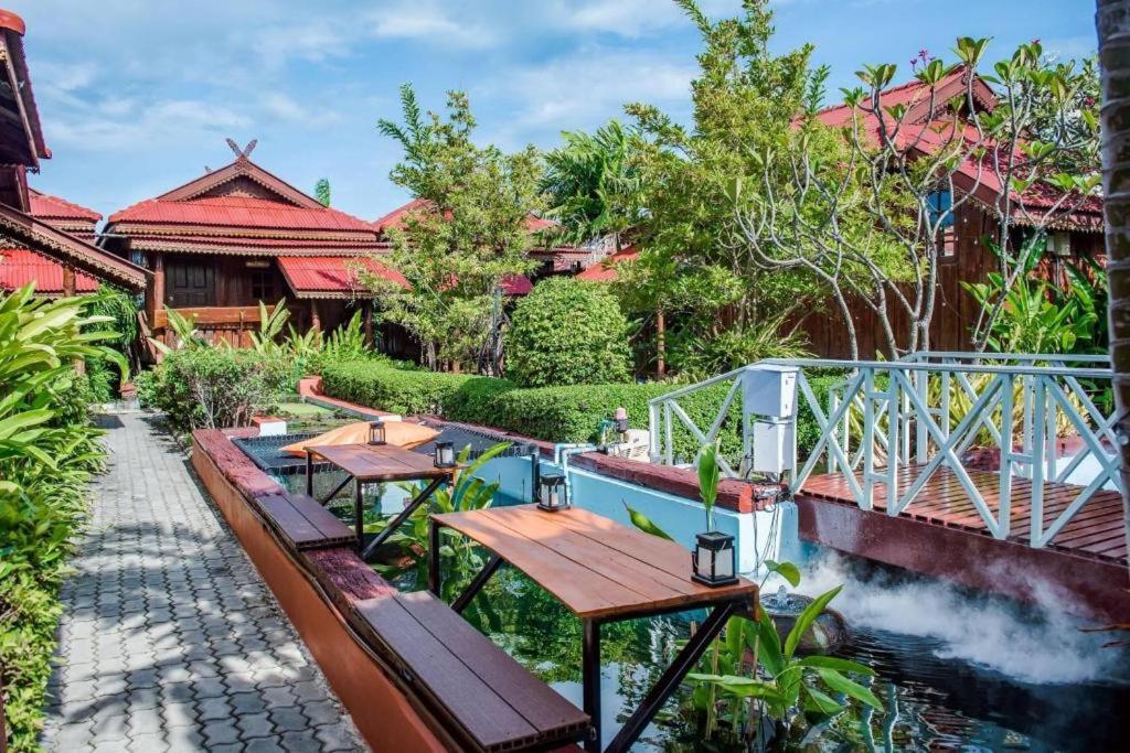 Resort Dang Ky Ploen Tharnnam 2*