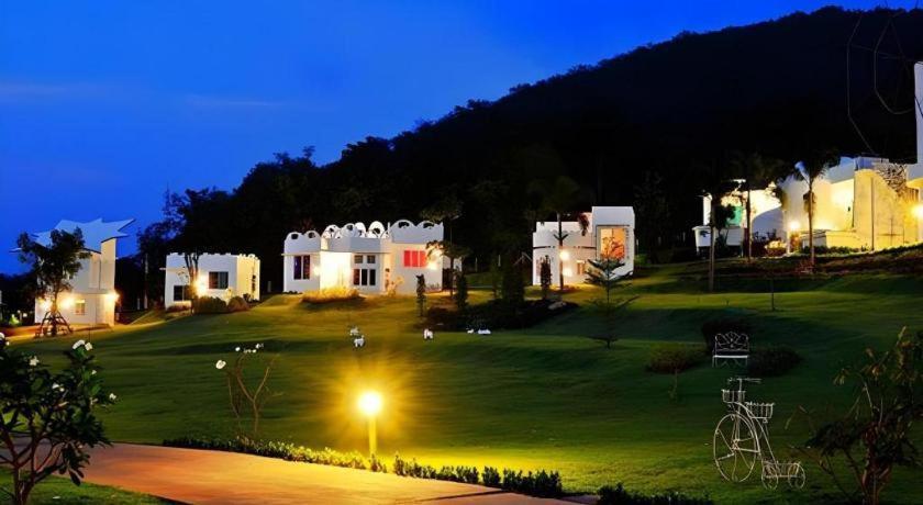 Resort The Buda Muaklek Muak Lek