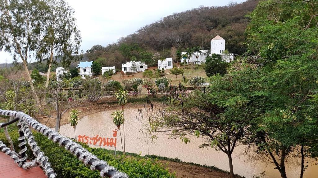 Resort The Buda Muaklek 4*