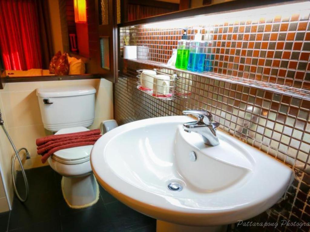 Wild Orchid Krabi Hotel 3*