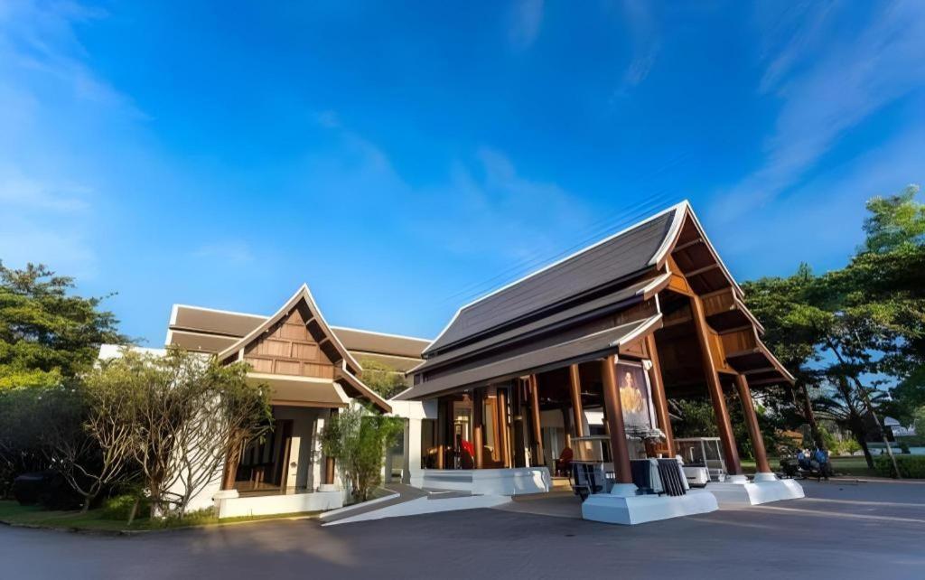 Wiangkaew Hotel 3*