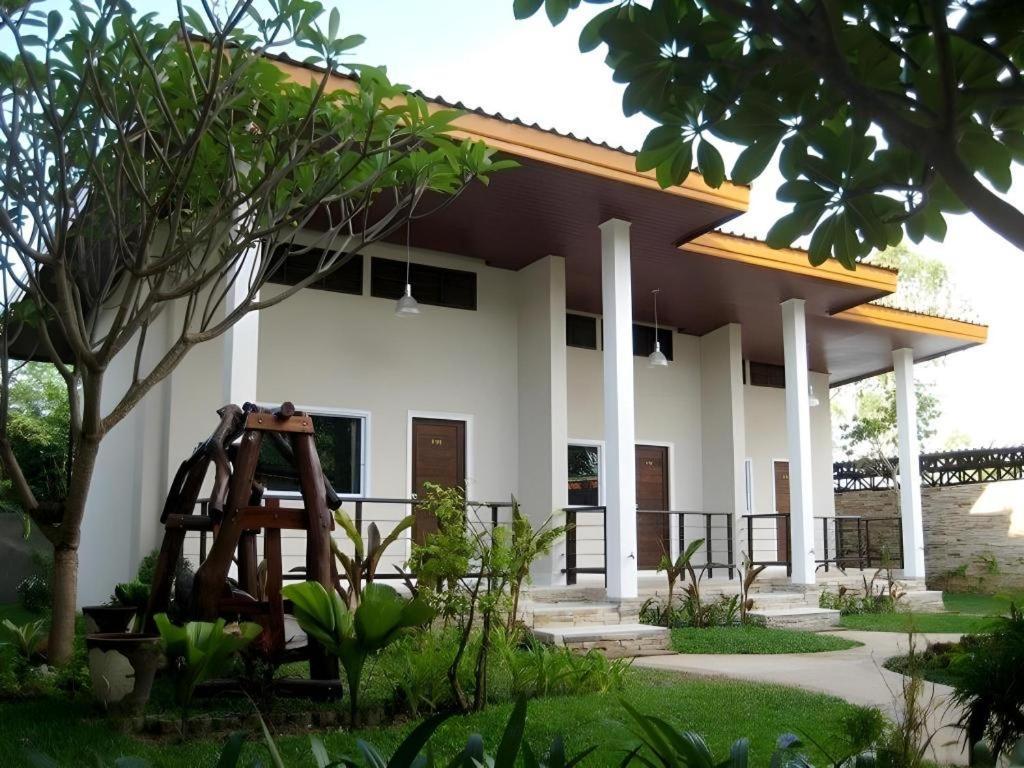 The Park Resort Nang Rong