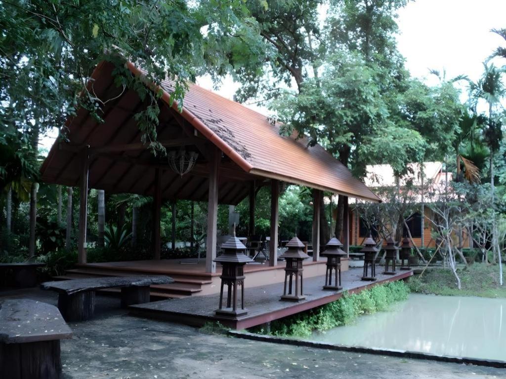 Rai Sai Luang Resort 3*