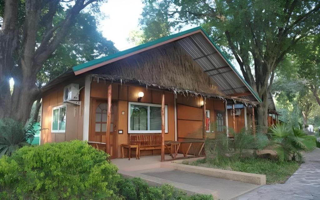 Varee Valley & Restaurant * Khon Kaen