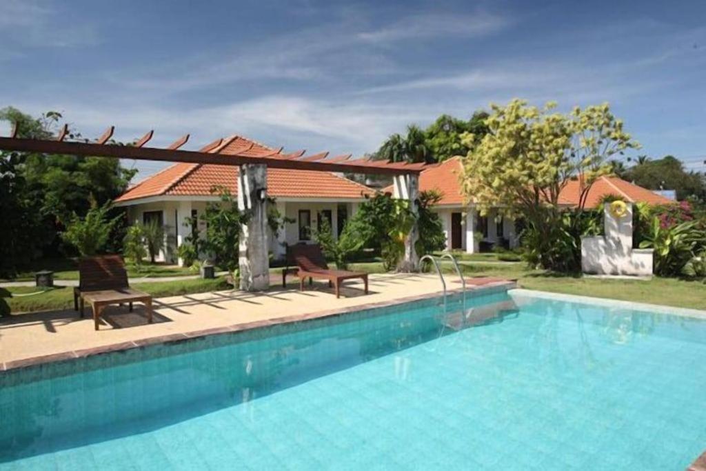 Resort Baan Chueng Kao 3*