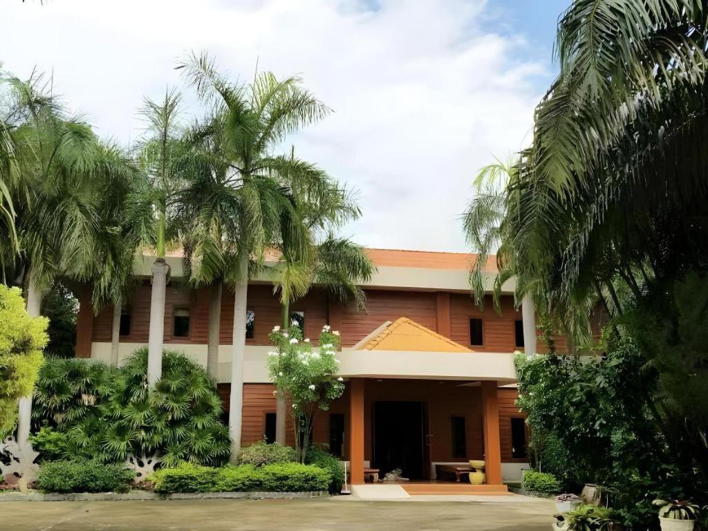 Rai Sai Luang Ubon Ratchathani