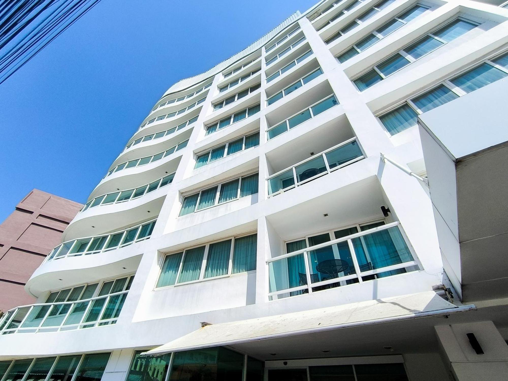 Nova By Compass Hospitality Hotel Pattaya