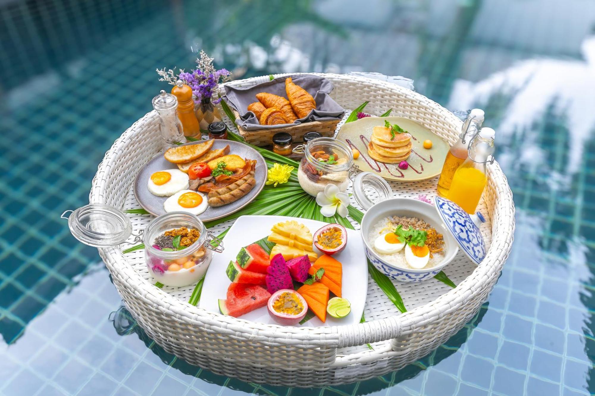 The Bell Pool Phuket 5*