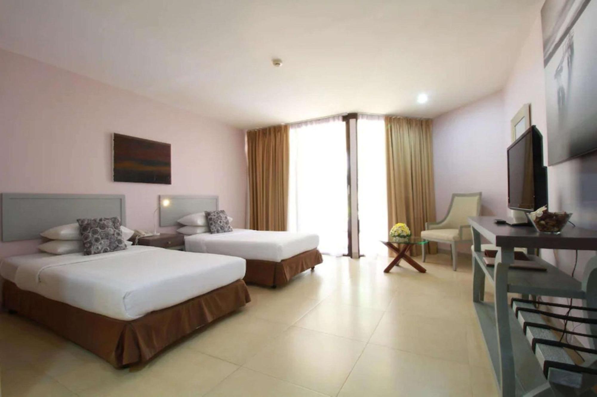 Tropicana Resort 4*