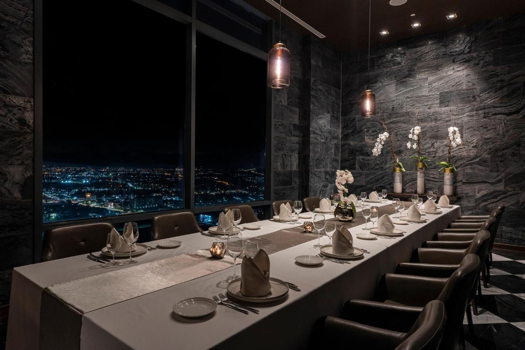 Hotel & Centre By Ihg 5*