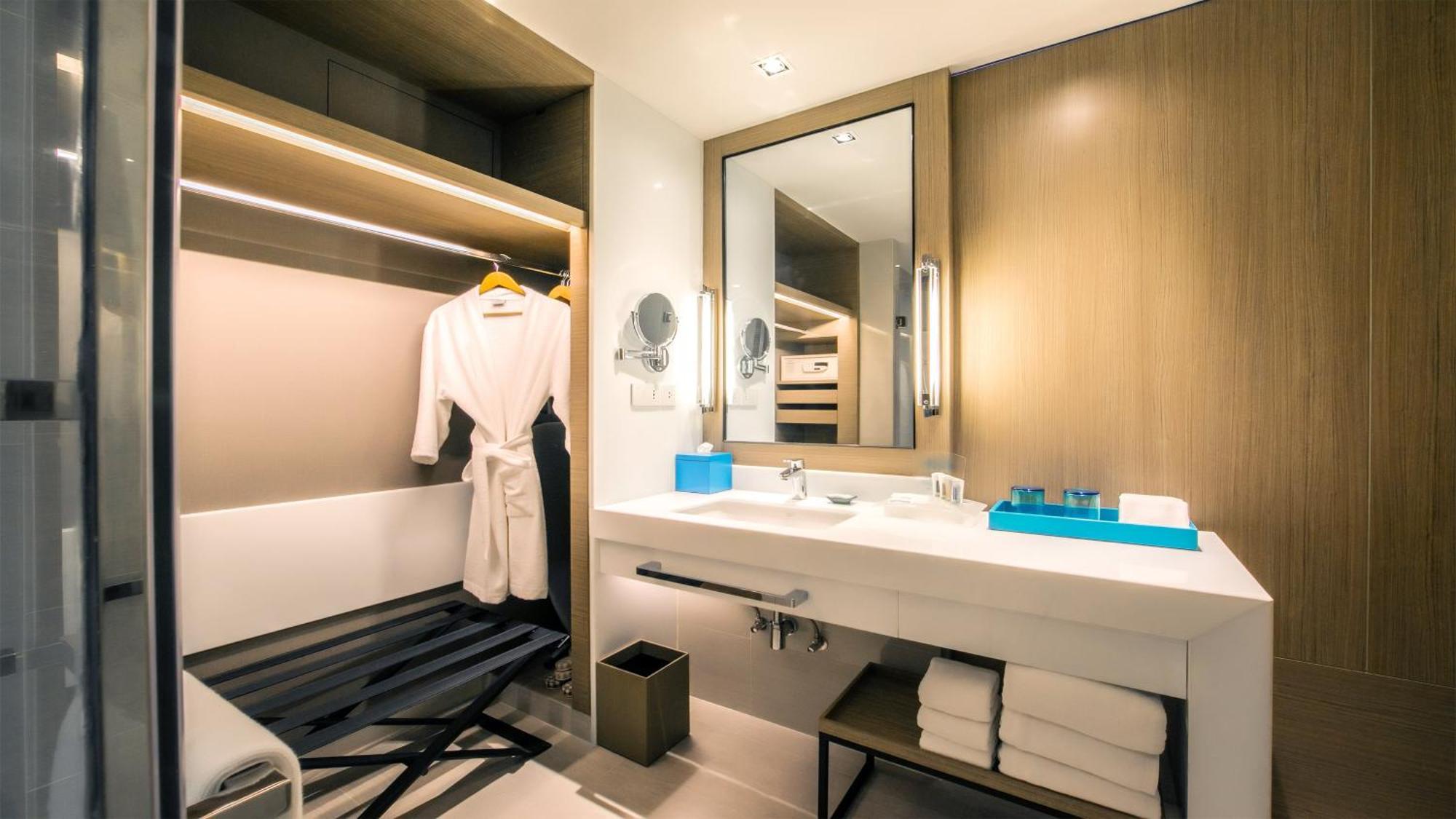 & Centre By Ihg Hotel Rayong