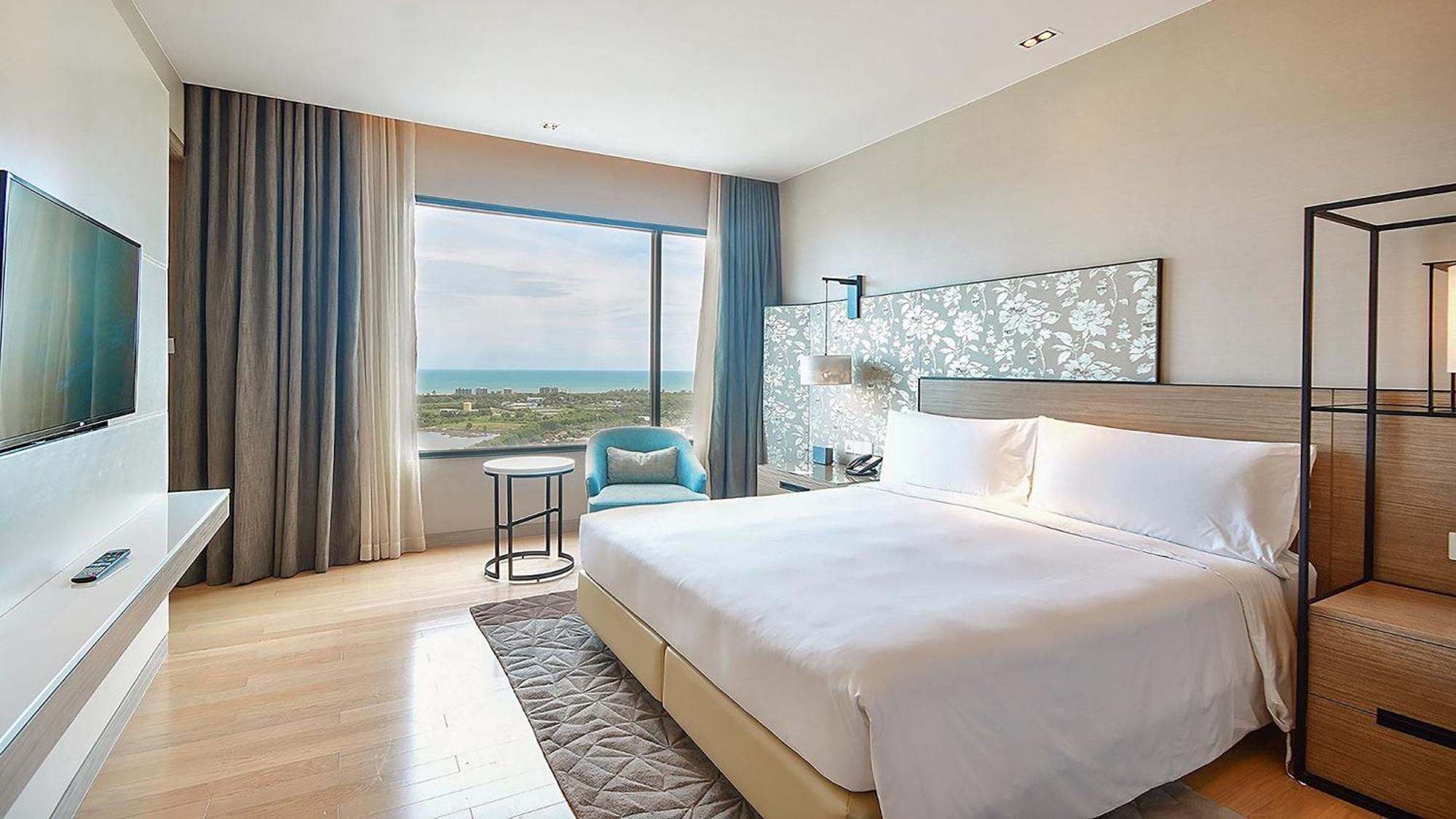 & Centre By Ihg 5* Rayong
