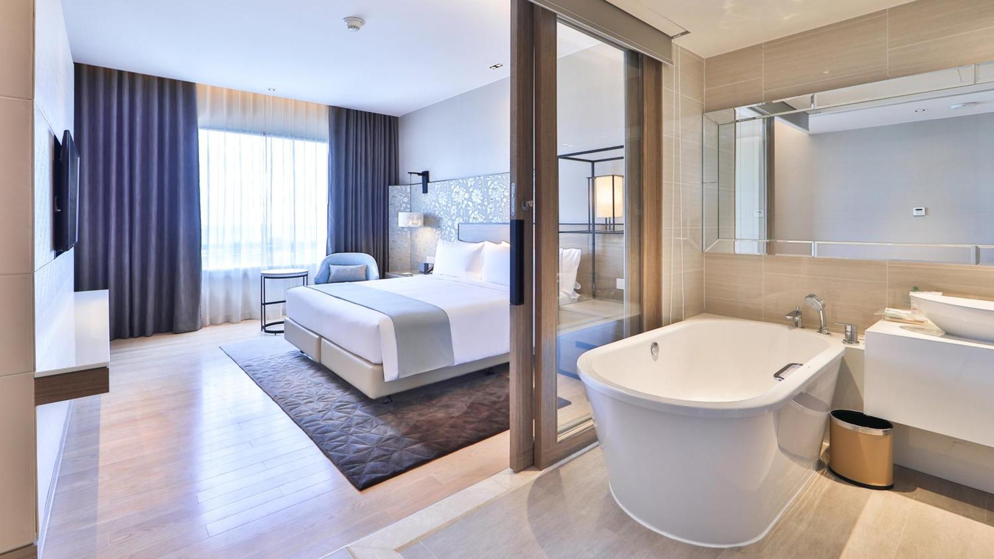 & Centre By Ihg Rayong