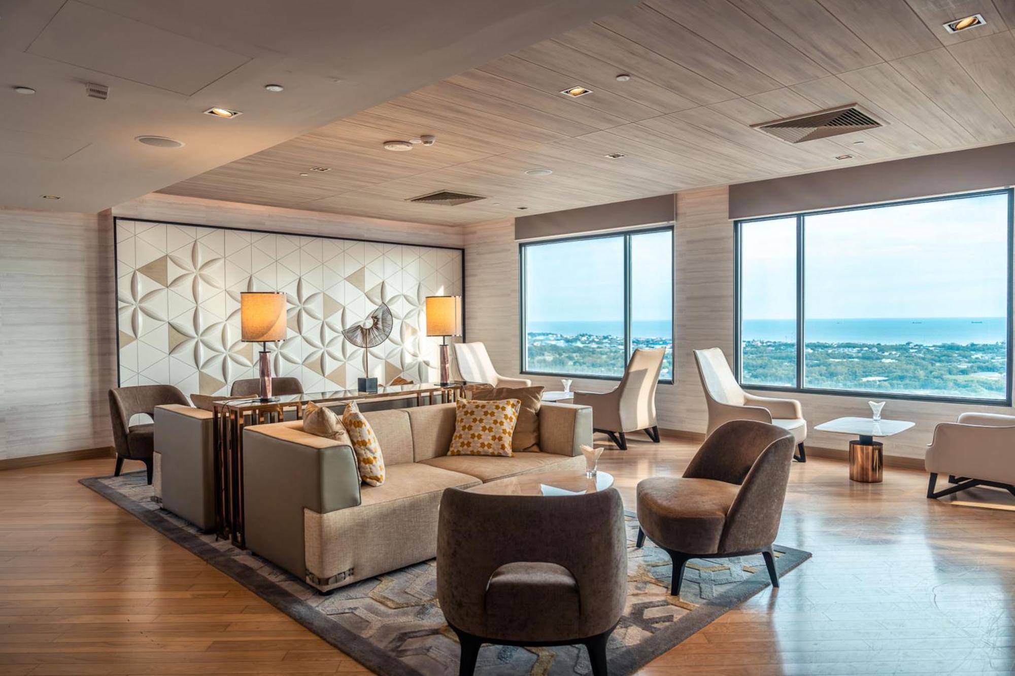 & Centre By Ihg 5*
