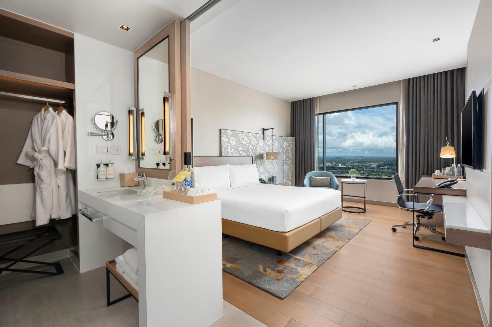 & Centre By Ihg