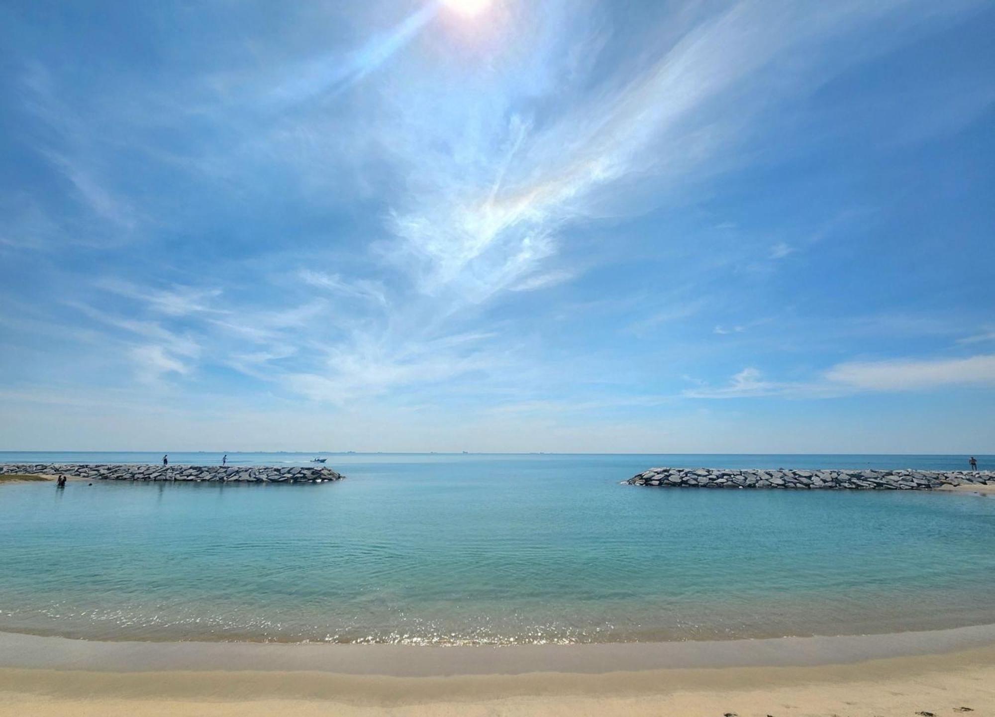 & Centre By Ihg Hotel 5*