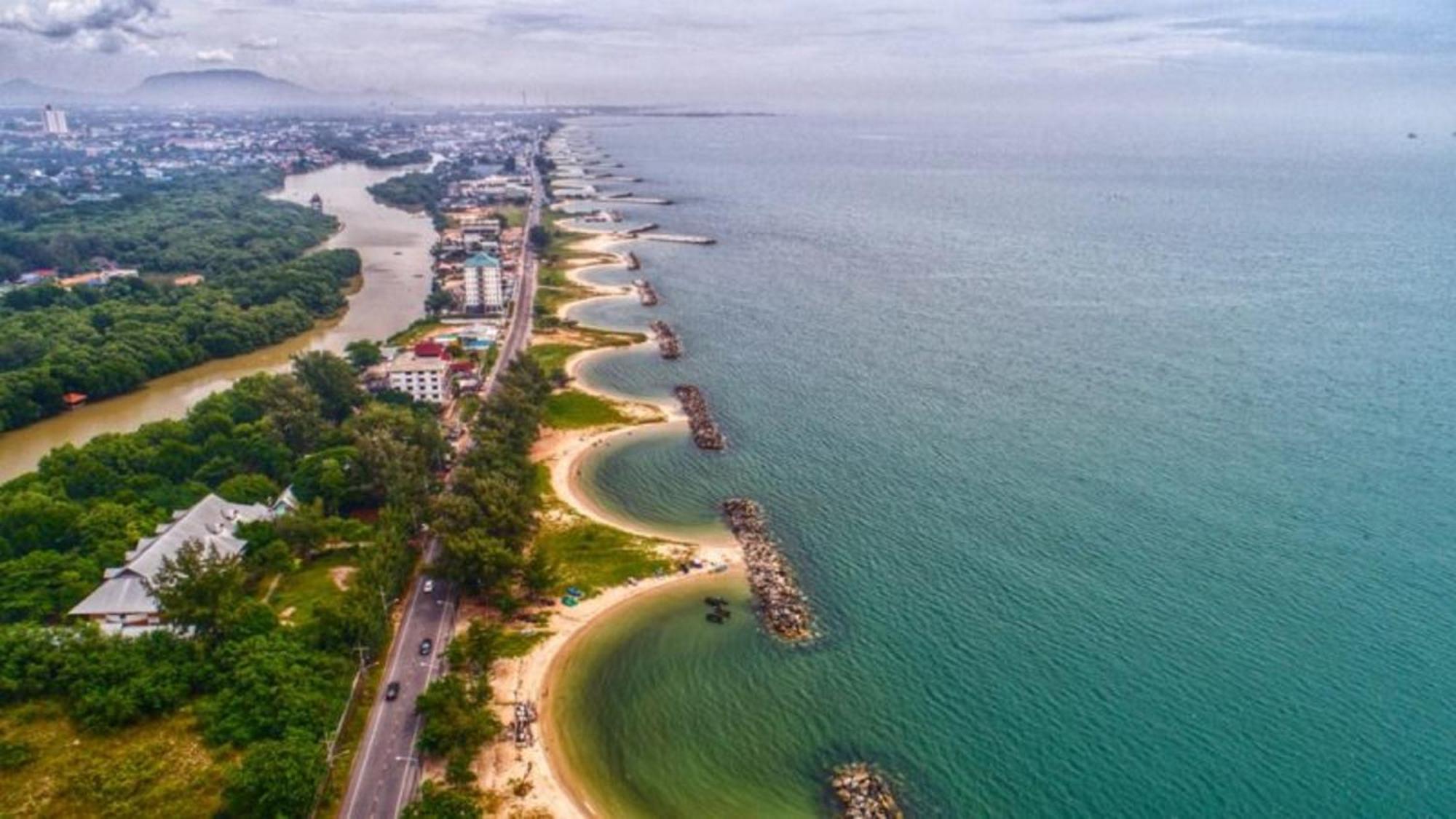 Hotel & Centre By Ihg Rayong