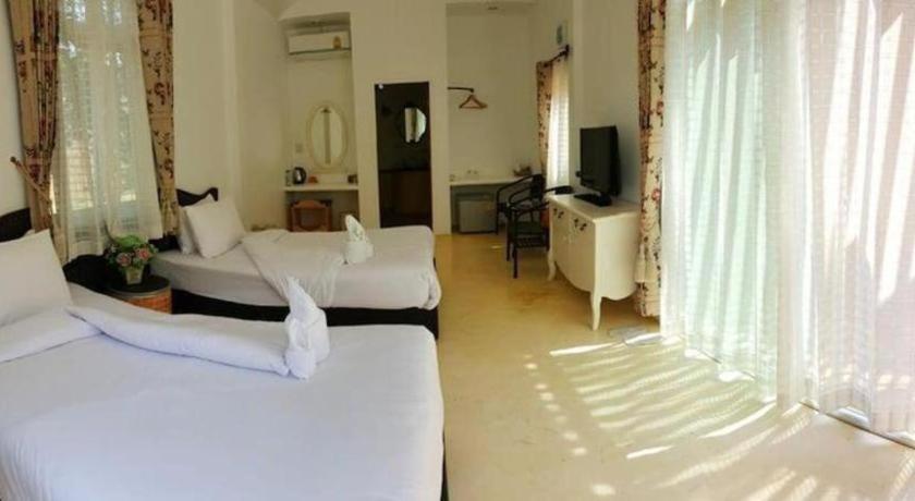 Resort Ozono 3*