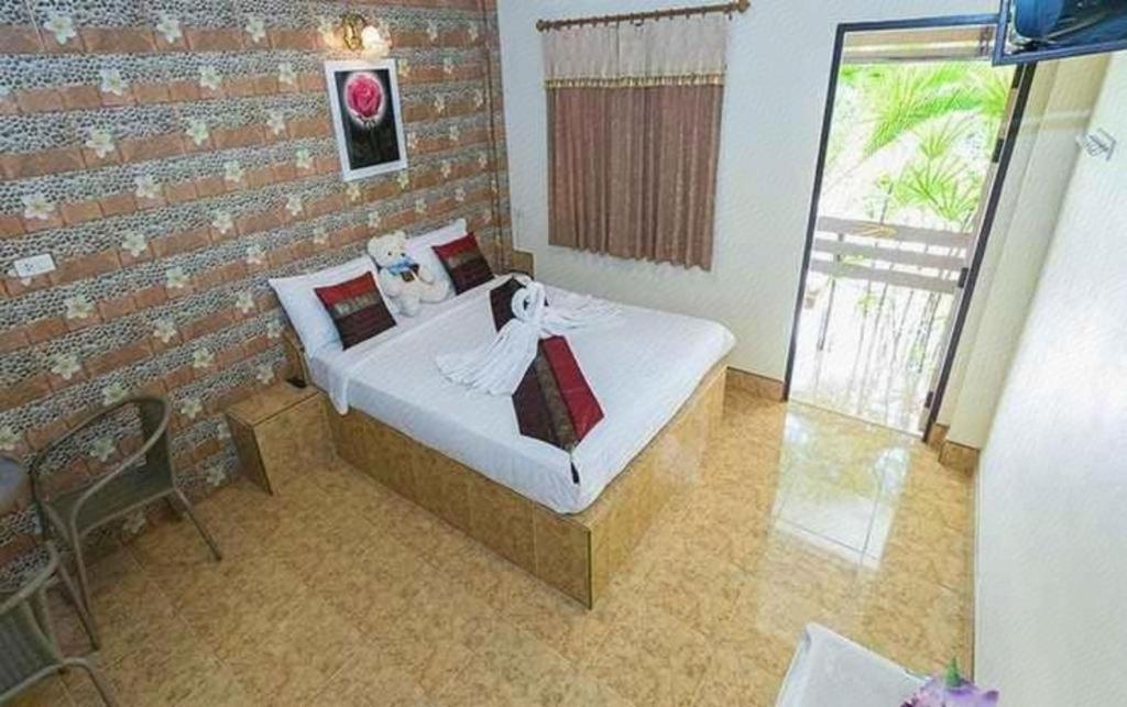 Baan Suan Rim Num Resort 2*