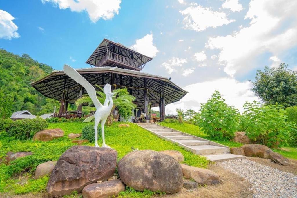 The White House Boutique Resort 3*