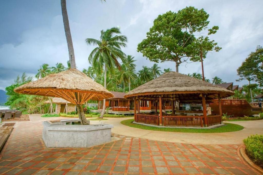 Resort Khanom 3*
