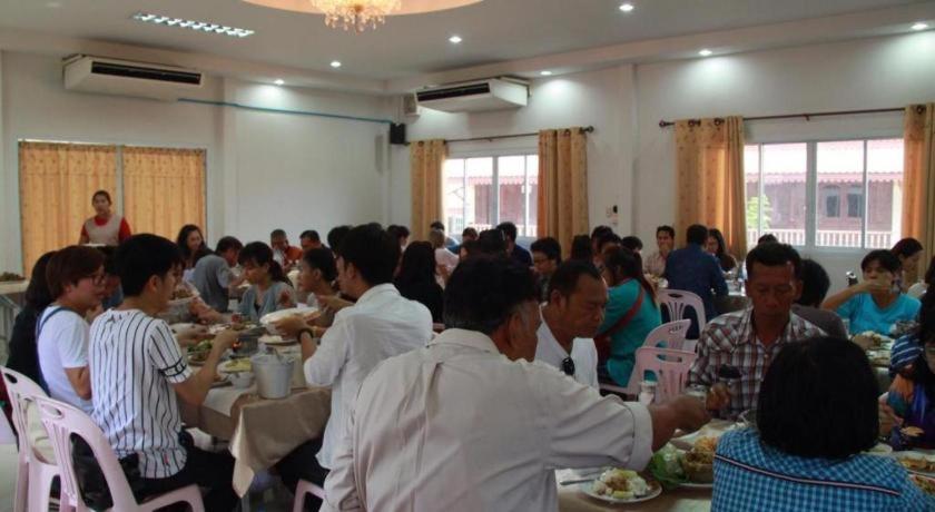 Resort Plaifah Ubon Song Khon