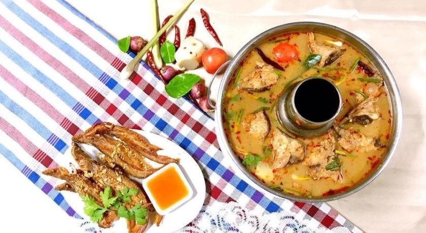 Plaifah Ubon Song Khon