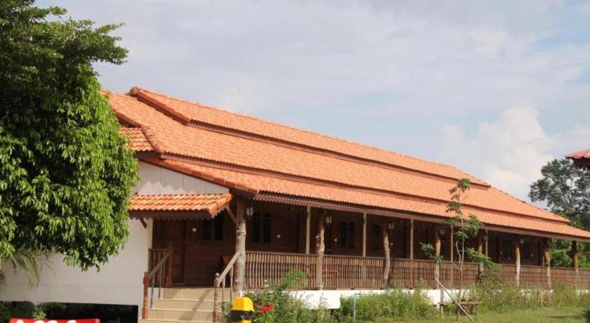 Resort Plaifah Ubon 3*