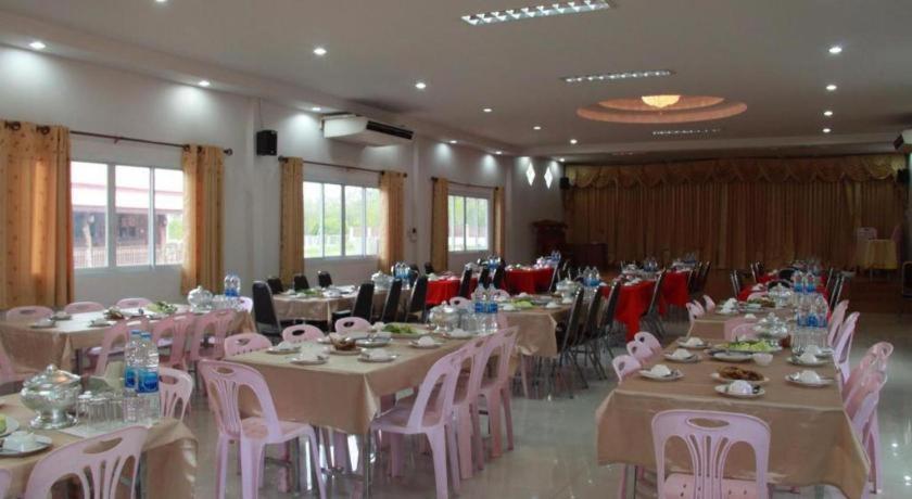 Plaifah Ubon Resort