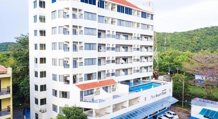 Nice Beach Hotel 3* Rayong