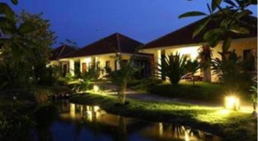 Baan Chueng Kao 3*